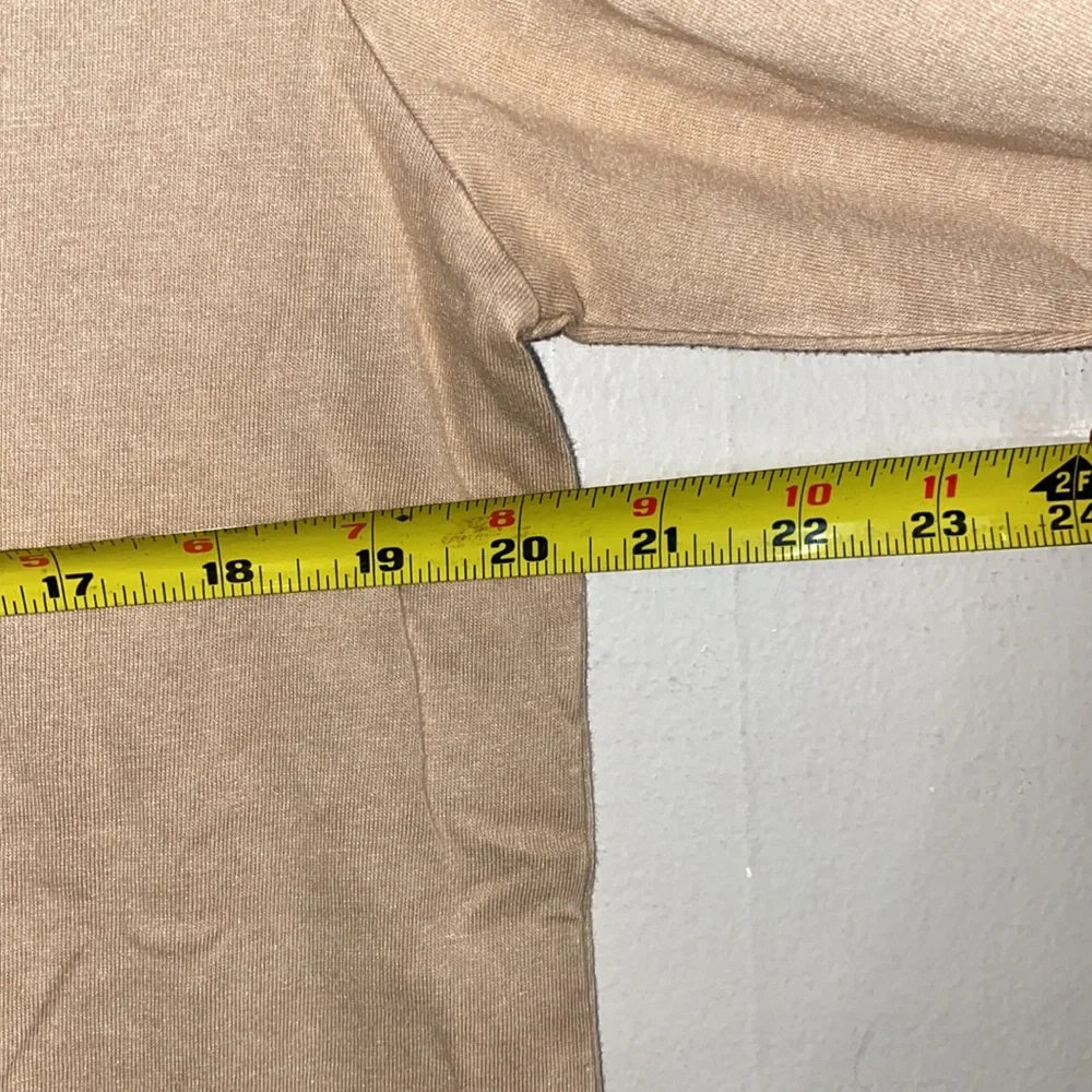 🪿Oversized Taupe Vintage Like Vinyl Mineral Wash Boyfriend Tee! - Picture 5 of 6